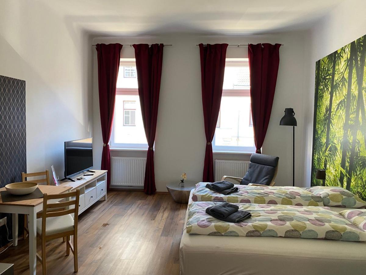 Studio & Apartments Near Reumannplatz Vídeň Exteriér fotografie