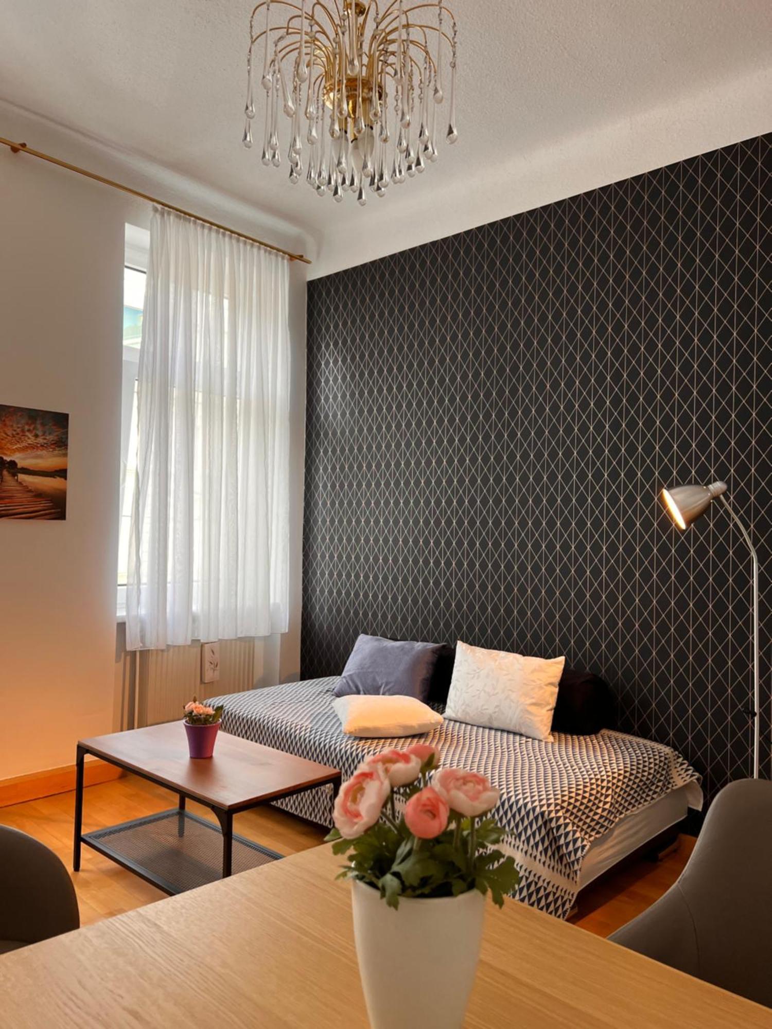Studio & Apartments Near Reumannplatz Vídeň Exteriér fotografie
