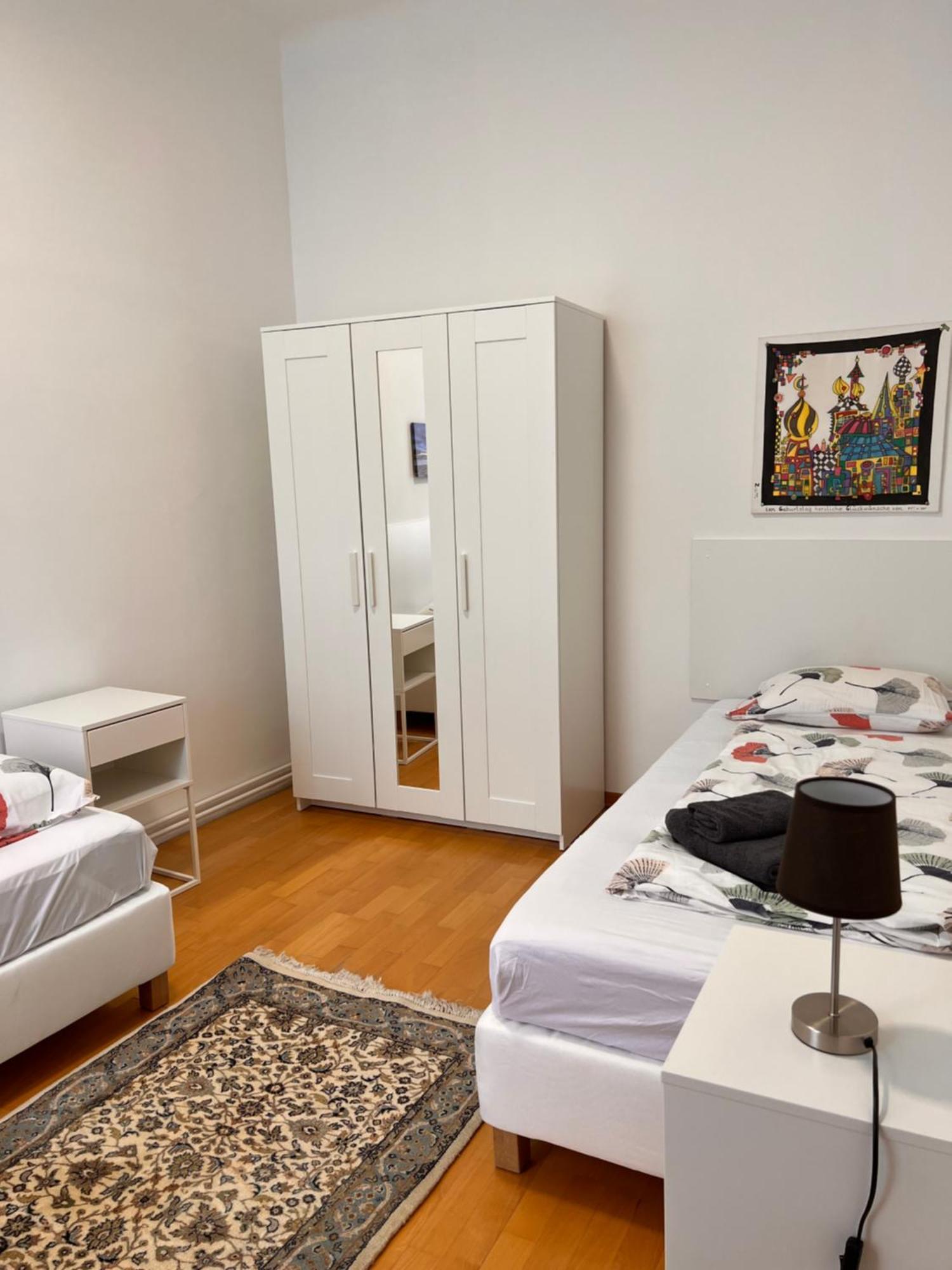 Studio & Apartments Near Reumannplatz Vídeň Exteriér fotografie