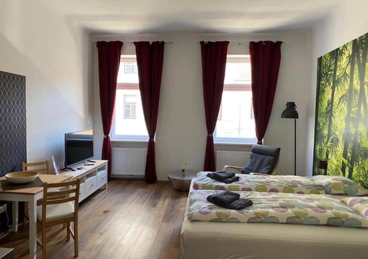 Studio & Apartments Near Reumannplatz Vídeň Exteriér fotografie